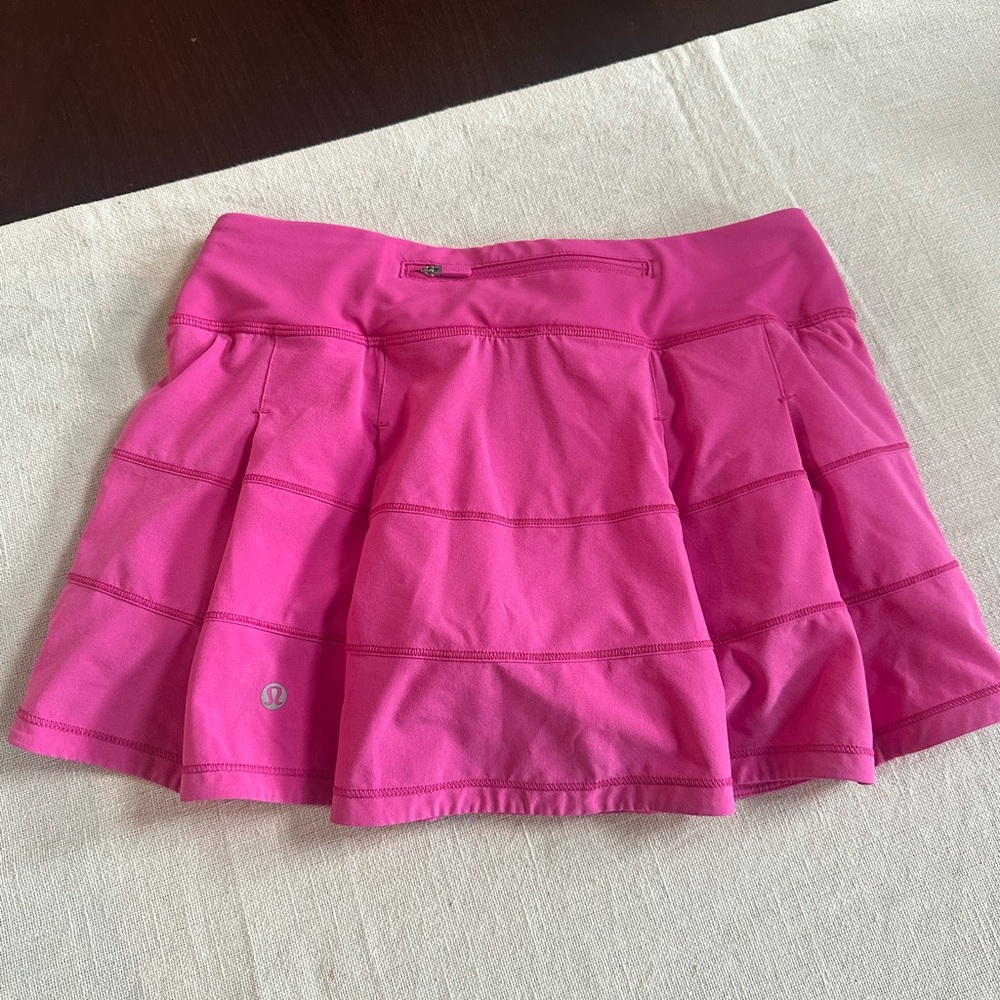 lululemon pace rival skirt tennis skirt skort pink sz 4 built in shorts running